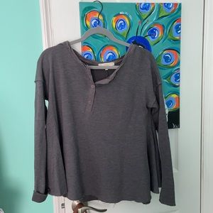 urban outfitters gray long sleeve